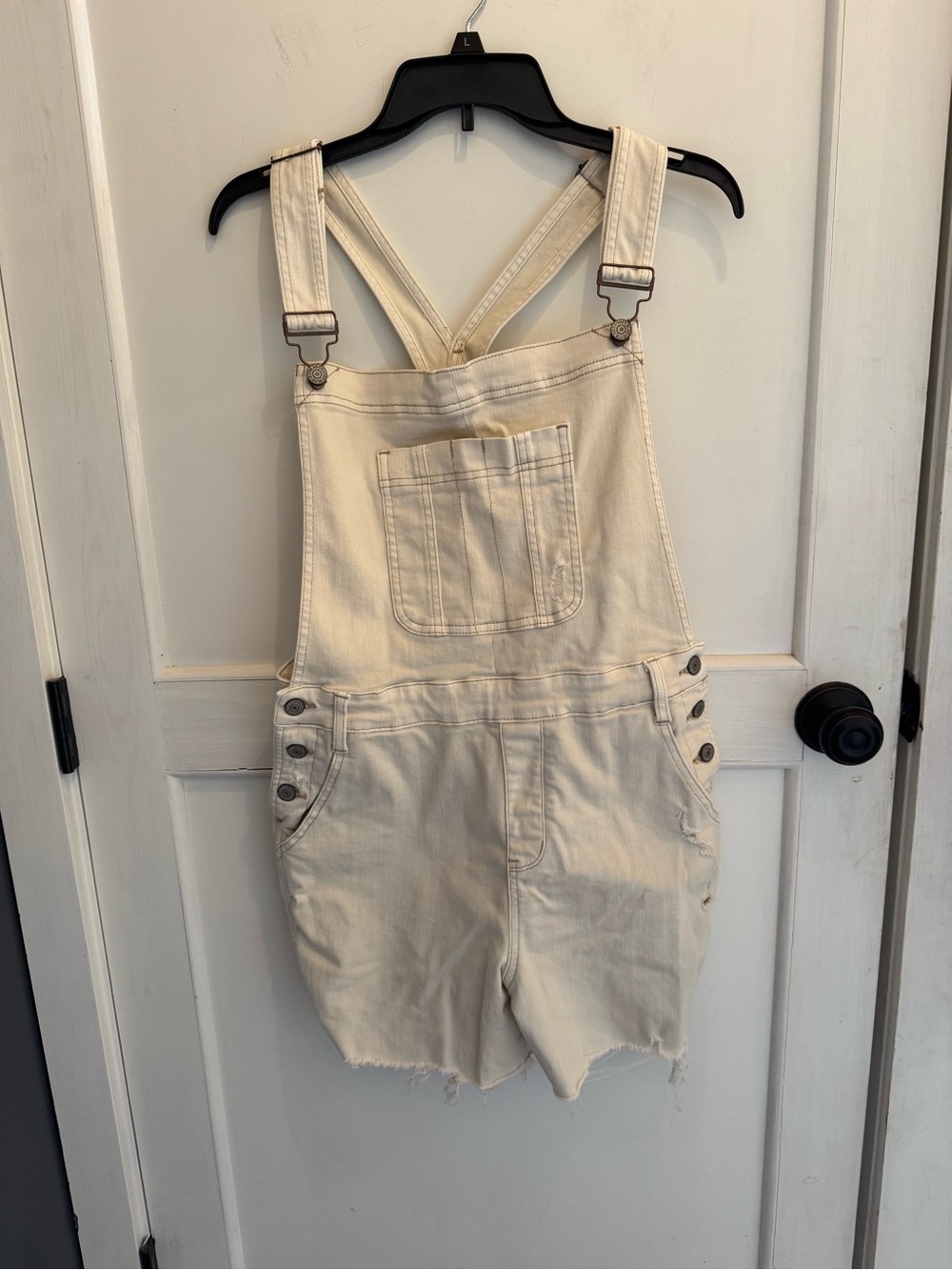 Judy Blue Cream Denim Distressed Short Overalls Size Large